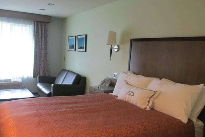 Room 21 of 41